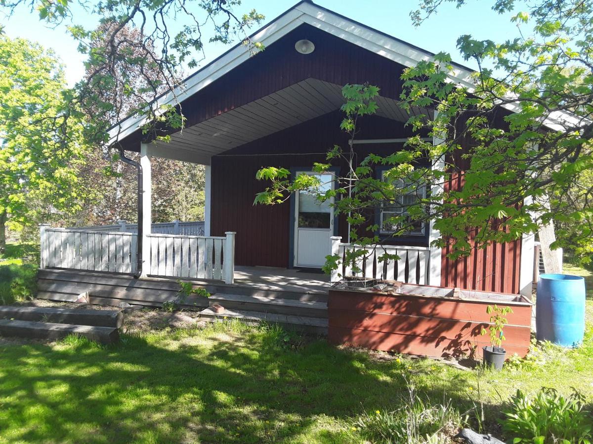 The Cottage Badelunda Västerås Kültér fotó